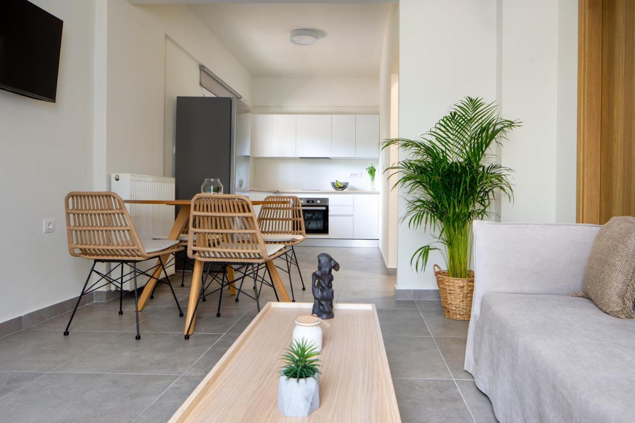 S U E N O - Studios And Apartments, With Shared Pool カト・ダラトソ エクステリア 写真