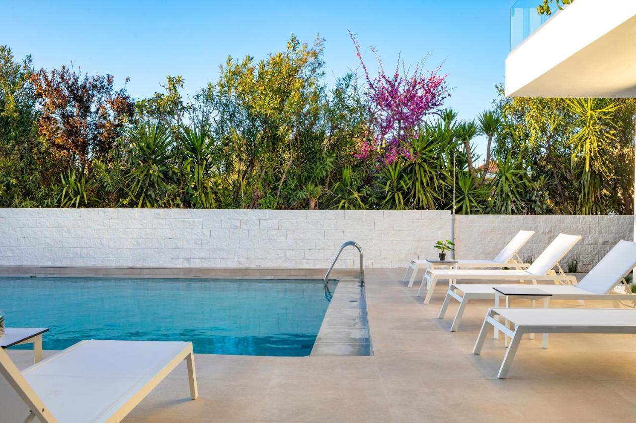 S U E N O - Studios And Apartments, With Shared Pool カト・ダラトソ エクステリア 写真