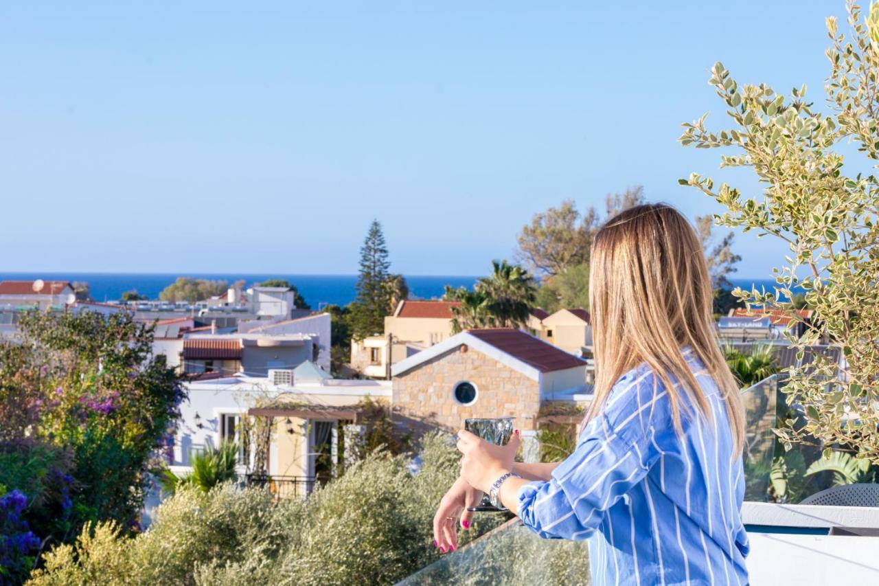 S U E N O - Studios And Apartments, With Shared Pool カト・ダラトソ エクステリア 写真